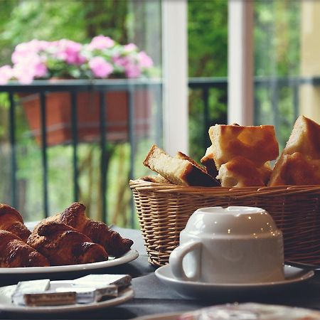 Pineta Del Borgo Hotel กาวีดีลาวานญา ภายนอก รูปภาพ