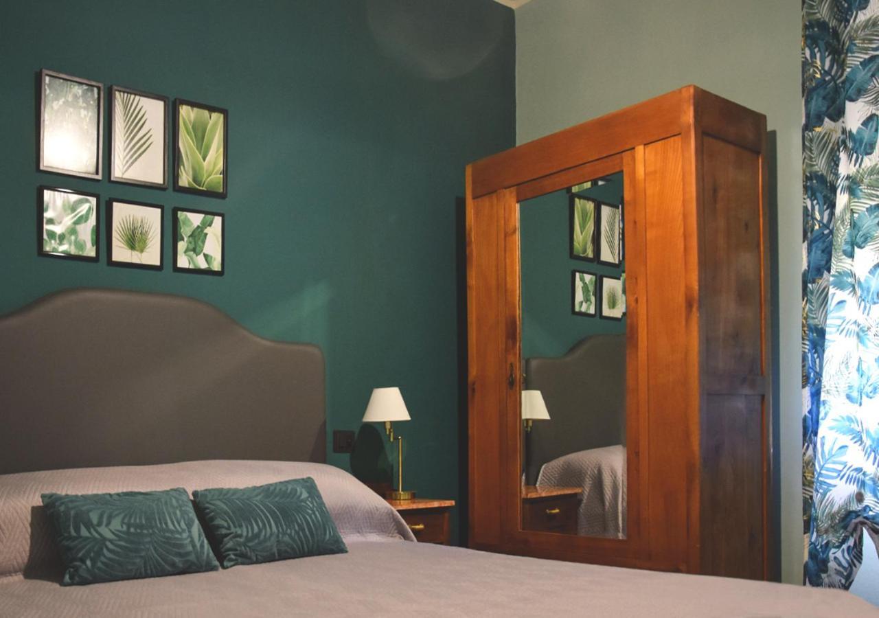Pineta Del Borgo Hotel กาวีดีลาวานญา ภายนอก รูปภาพ